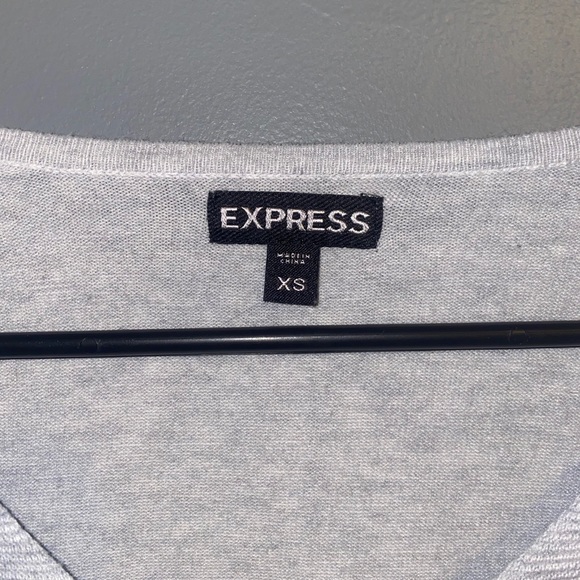 Express Sweater - Picture 3 of 3
